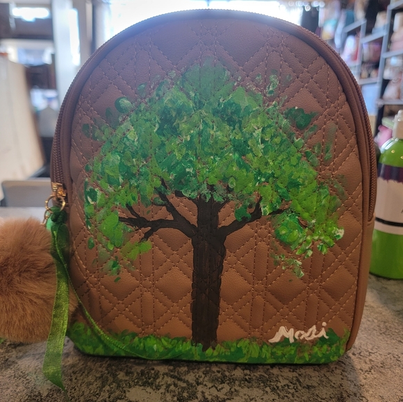 Hand painted mini backpack - Picture 2 of 3